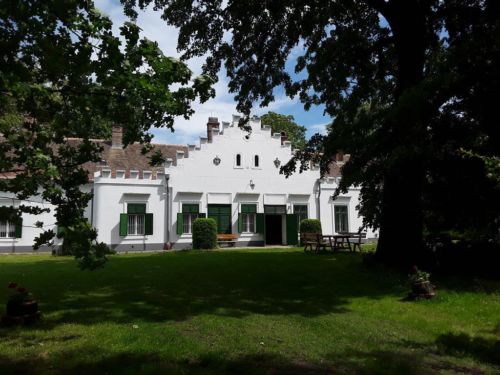 Igmándy kúria Hotel Nagybajom Exterior foto